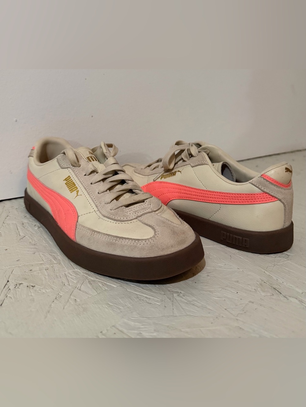 Puma Retro Sneakers Cream Pink Gum Sole Women’s 9.5